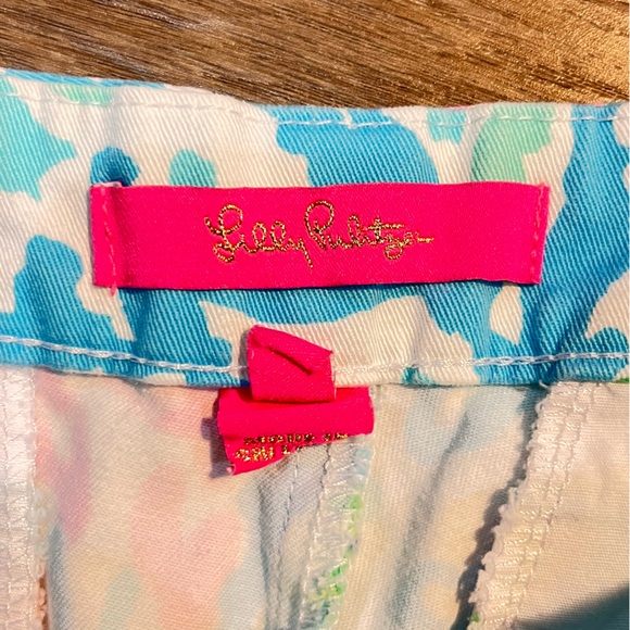 Lilly Pulitzer Coral Bay Buttercup Scallop Shorts Size 8 - Picture 9 of 11